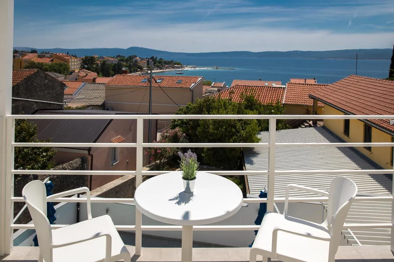 Apartment Villa Pellio Selce